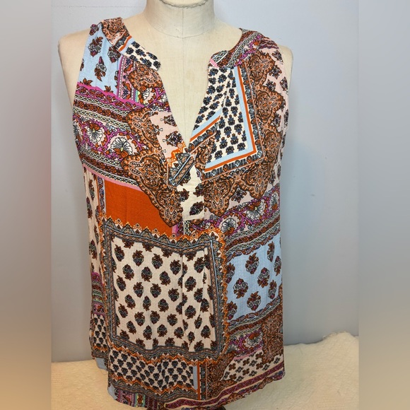 Soiree Tops - Women's Patchwork Sleeveless Blouse Small